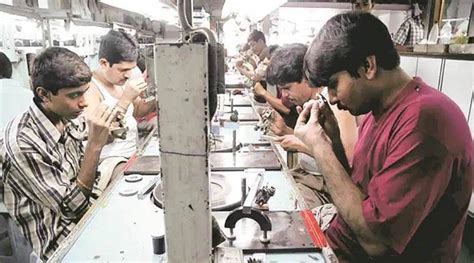 ‘Abolish professional tax on diamond polishers,’ demands Surat Diamond ...