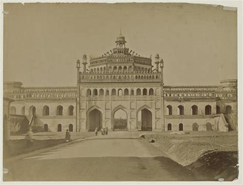 Rumi Darwaza, Lucknow free public domain image | Look and Learn