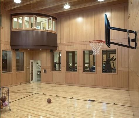 Indoor Basketball Courts | Homes of the Rich