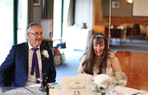 Wedding photographer Cardiff – Llanishen Golf Club. Kay and Dave – Wedding photographer and ...