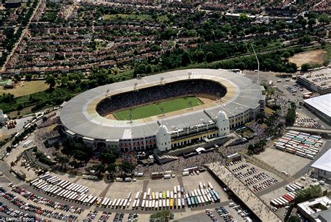 ESTADIOS DE FÚTBOL que YA NO EXISTEN - Forocoches