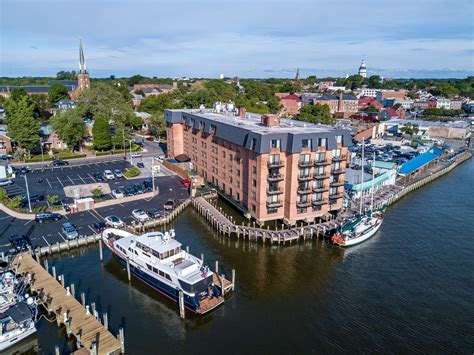 The Nautical Appeal of the Annapolis Waterfront Hotel - Travel Addicts