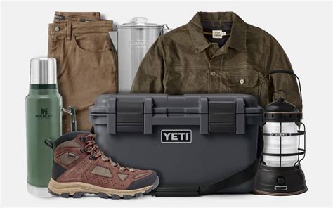 12 Hiking Essentials For Hitting The Trail This Weekend | GearMoose