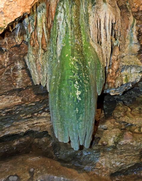 Photo Op: Spelunking In The Linville Caverns : Rise Media