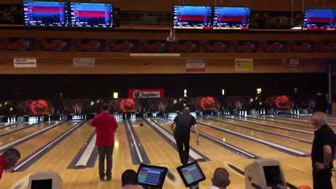 Special olympics - Bowling (slomo) - YouTube