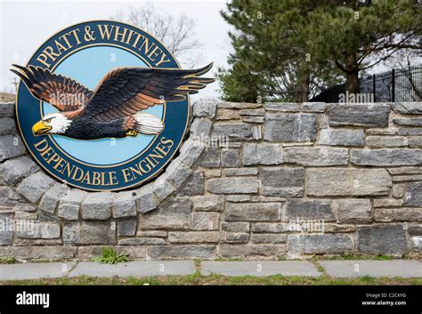 Pratt whitney logo hi-res stock photography and images - Alamy