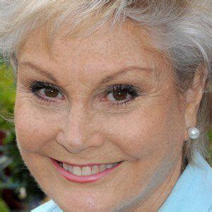 Angela Rippon - Bio, Facts, Family | Famous Birthdays