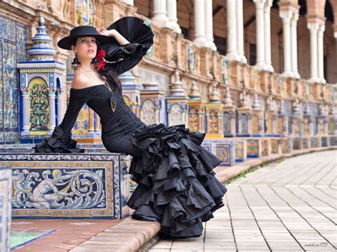 Best Flamenco Shows in Spain at Bienal de Flamenco in Seville