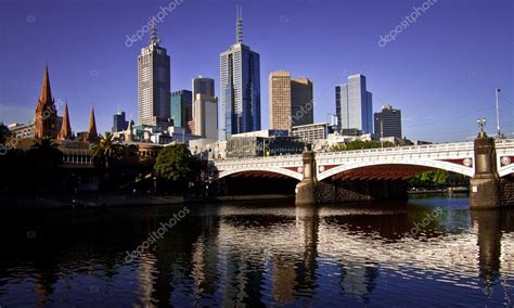 Melbourne skyline — Stock Photo © ncousla #30277277