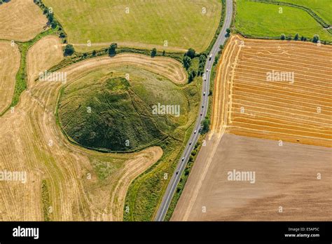 Aerial view of Silbury Hill, near Avebury, Wiltshire, UK. JMH6182 Stock Photo - Alamy