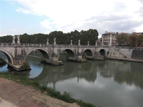 Free Images - rome italy tiber river 0