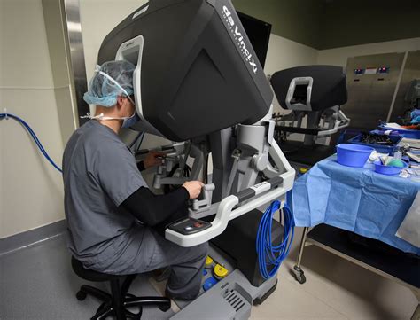 Robotic system advances minimally invasive surgery > Air Force ...