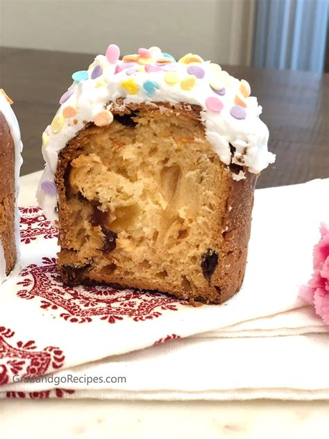 Mom’s Russian Kulich – Easter Bread – Grabandgorecipes