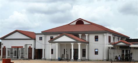 Royal Palace Of Oba Of Benin, Benin City, Nigeria - Heroes Of Adventure