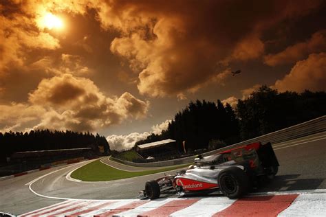 Formula 1 Wallpapers HD (77+ images)