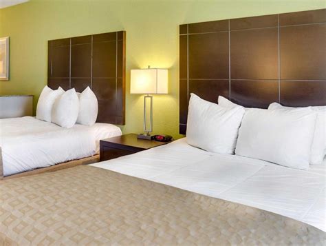 Clarion Inn and Suites Virginia Beach in Virginia Beach (VA) - Room ...