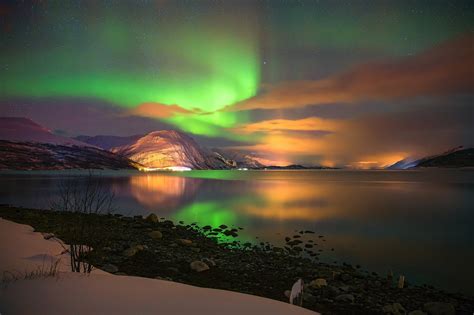 Aurora Borealis Wallpaper Screensavers - WallpaperSafari