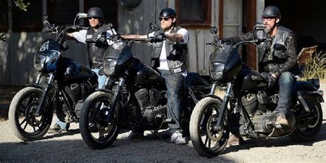 8 Ways Charlie Hunnam's Jax Can Return In Sons Of Anarchy's New Project