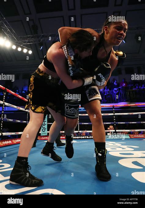 Katie Taylor and Jessica McCaskill during the WBA Lightweight World ...