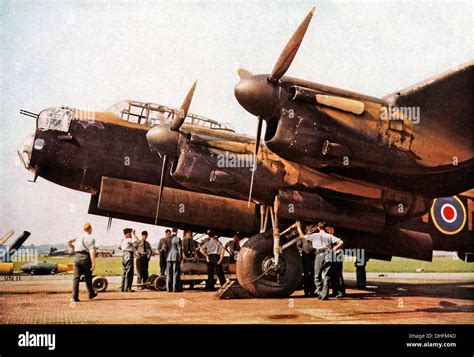 Lancaster Bomber Wwii Stock Photos & Lancaster Bomber Wwii Stock Images - Alamy