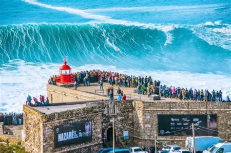 Big Waves in Nazare, Portugal - Ultimate 2024 Visitors Guide