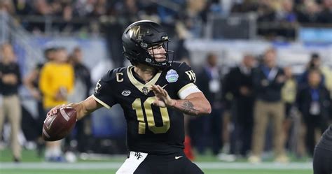 Wake Forest QB Sam Hartman Cleared to Play vs. Vanderbilt After Medical Evaluations | News ...