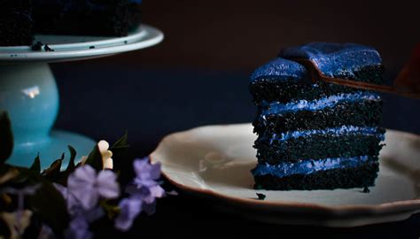 Blue Velvet Cake @ Not Quite Nigella