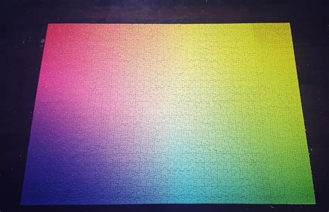 1000 pieces rainbow gradient puzzle ️🧡💛💚💙💜 : r/Jigsawpuzzles