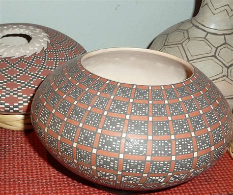 Distant Cousin: Incredible Mexican pottery from Mata Ortiz!