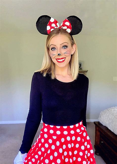 Easy Minnie Mouse Makeup & Halloween Costume - Kindly Unspoken