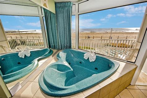 Romantic Virginia Beach Hotels with Jacuzzi in Room ️ 2024