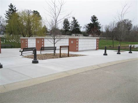 Camp Butler National Cemetery Columbarium | G Brown Design