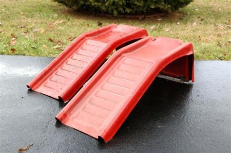 Metal Car Ramps - An Out of the Box Idea - Apzo Media