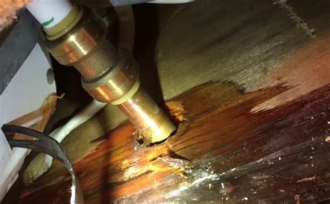 How to Repair Pinhole Leaks in Copper Pipe Without Soldering - Stop Leaks in Copper Pipe