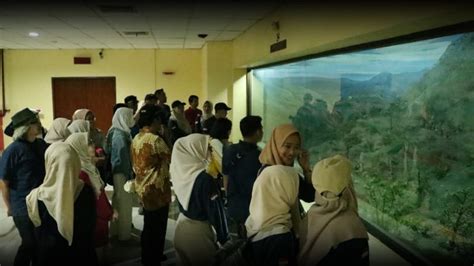 Wisata Museum Lubang Buaya, Museum Satriamandala, Dan Dufan – Krida Nusantara