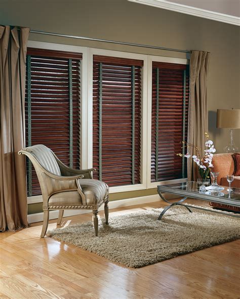 Why Choose Wooden Blinds For Your Living Room?