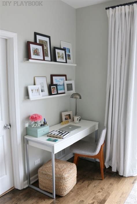 20+ Studio Apartment Desk Ideas