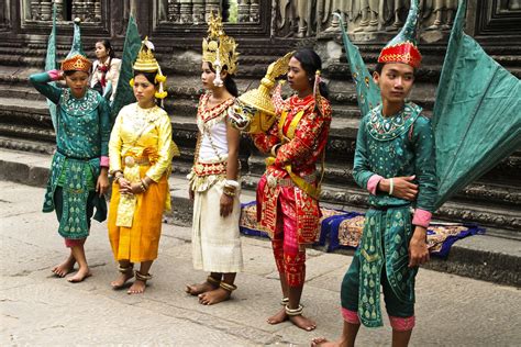 Wandering Threads: [ CEREMONIAL SPARKLE ] Angkor Wat, Cambodia