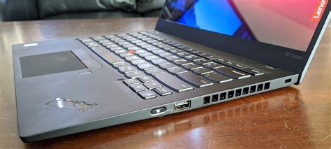 Lenovo ThinkPad X1 Carbon 7th Gen review: The 4K display is a splendid ...