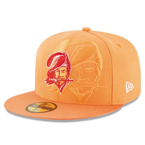 Tampa Bay Buccaneers New Era 2016 Sideline Classic 59FIFTY Fitted Hat - Orange