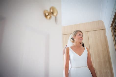 The Mere Knutsford Wedding Photography // Laura and Rob