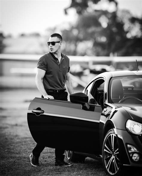 editorial mens fashion, cars, black and white, sunglasses, | Car poses, Men cars photography ...