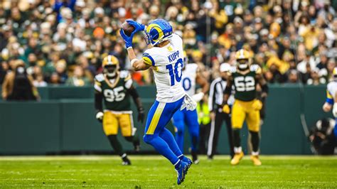 Los Angeles Rams wide receiver Cooper Kupp's catch goes for 34 yards | Week 9 vs. Green Bay ...