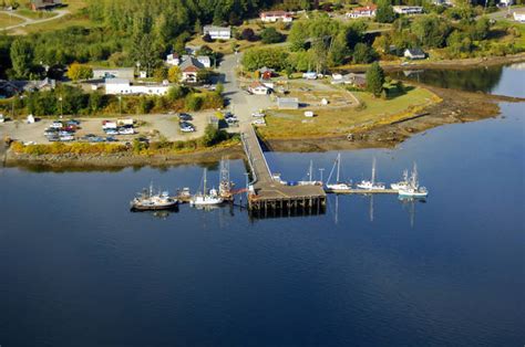 Coal Harbour Community Dock in Coal Harbour, BC, Canada - Marina ...