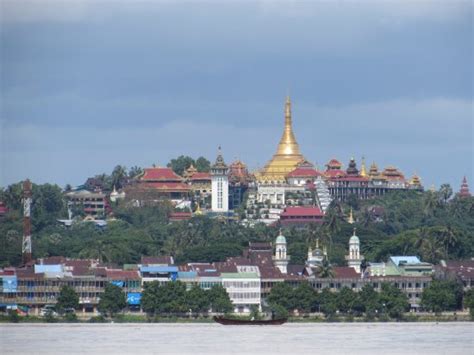 Kyaikthanlan Pagoda, Mawlamyine