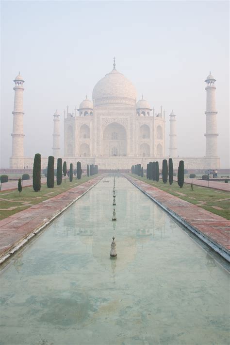 Taj Mahal reflection in long pool - Nick Dale - Private Tutor