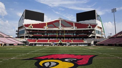 Louisville Cardinals Football Stadium