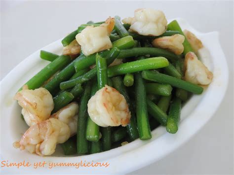 Simple yet yummylicious!: Stir-fried Chinese leek flower with prawns