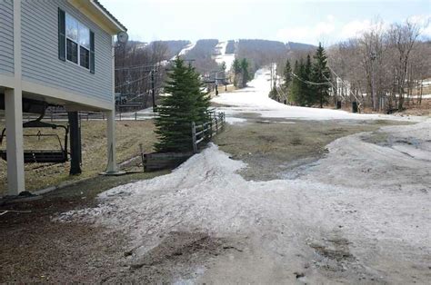 Skiers surrender to sun, spring