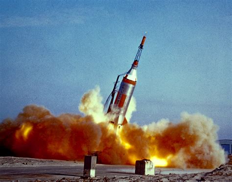 File:Launch of Little Joe 1B, January 21, 1960.jpg - Wikimedia Commons